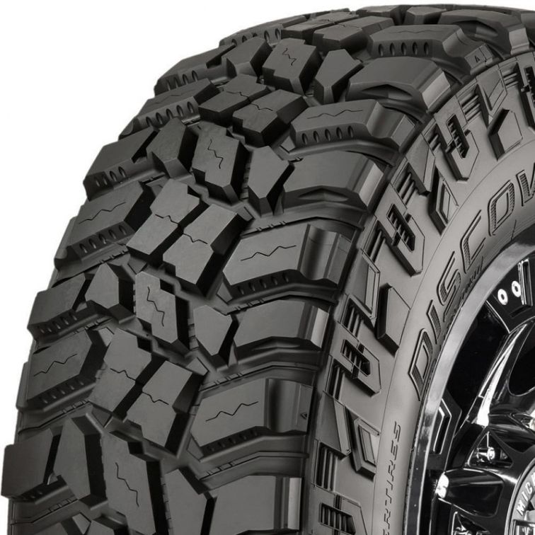 Cooper Discoverer STT Pro Mud Terrain