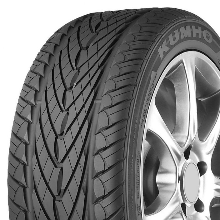 Kumho Ecsta AST (KU25) High Performance