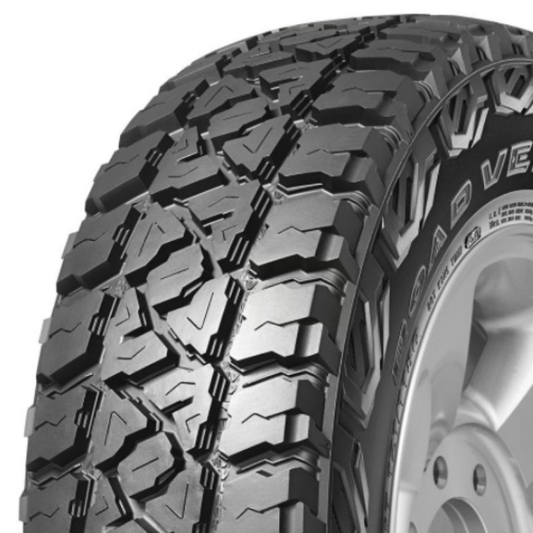 Kumho Road Venture MT51 Mud Terrain