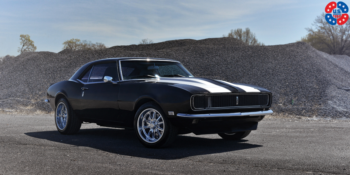 Chrome rims on classic car - US Mags Rambler U110 wheels